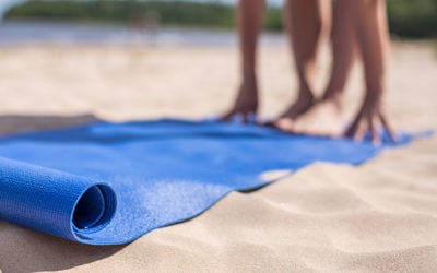 Take Your Yoga Outdoors this Summer!